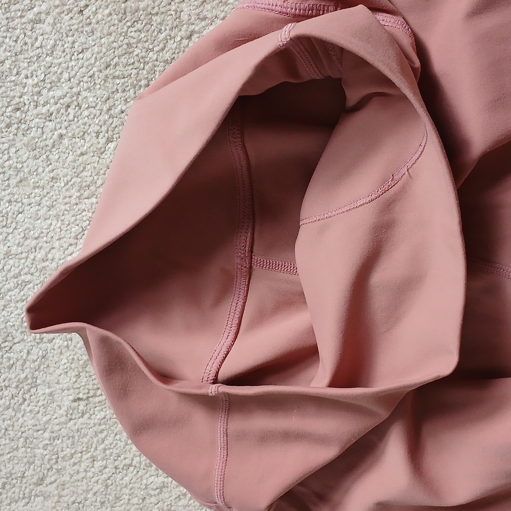 Lululemon Align High Rise Leggings - Picture 5 of 5
